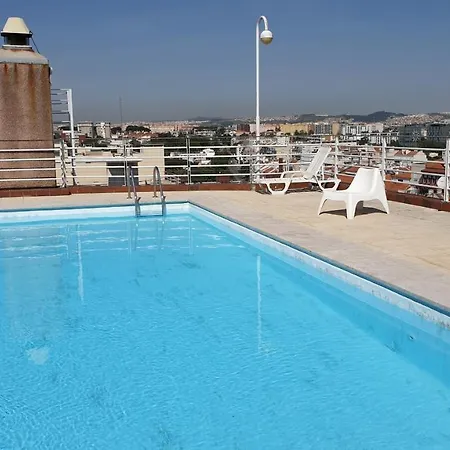 Apartment Apart Lisbon Pool Metro Garage Lisbon