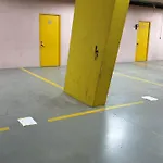 Pool Metro Garage
