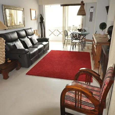 Pool Metro Garage * Лісабон