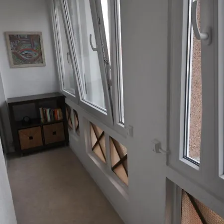 Pool Metro Garage * Lisboa